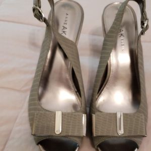 Ann Klein Slingbacks